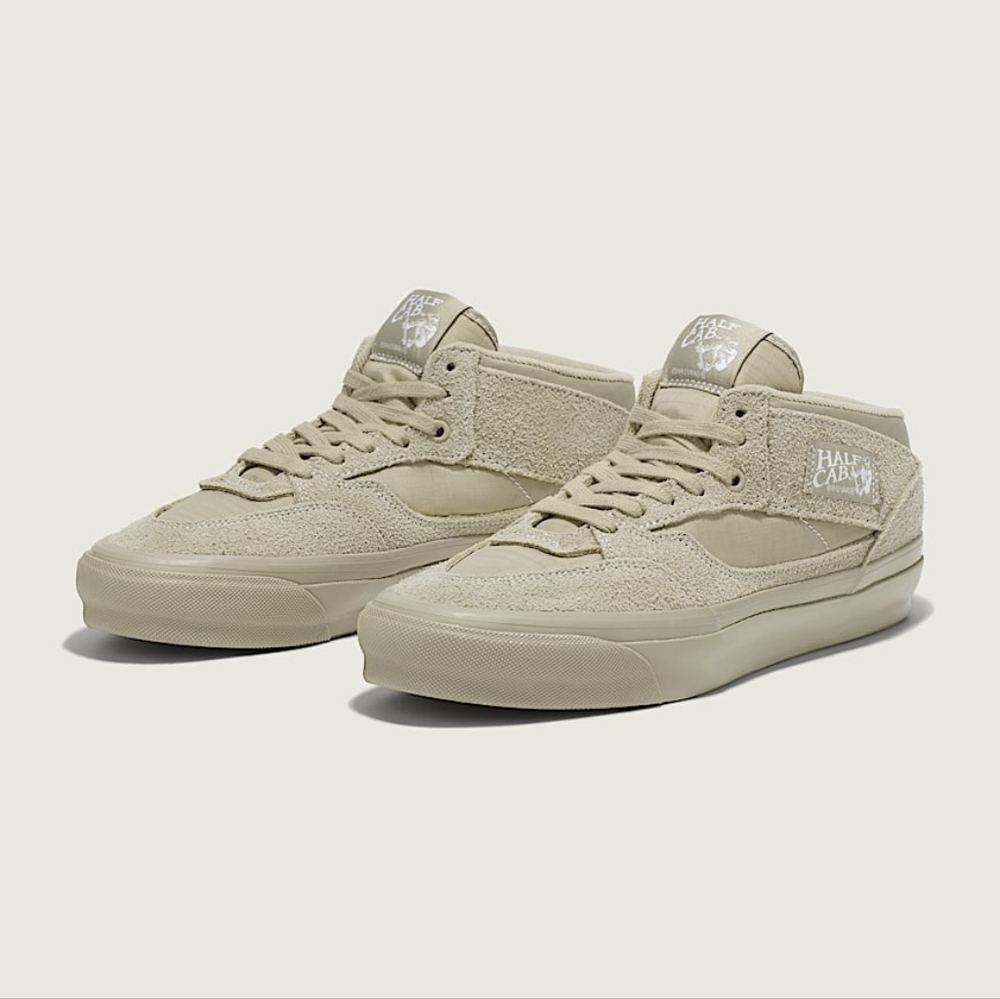 Men's Vans Premium Half Cab 33 'Hairy Suede Pack - Elm Tan' - Picture 1 of 16